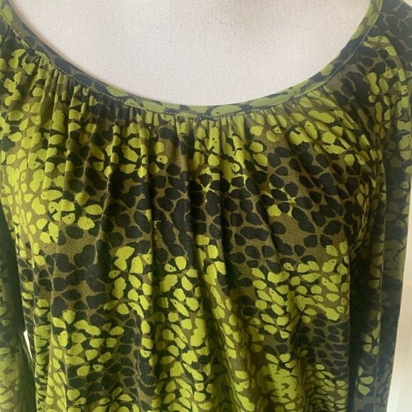 🎄Michael Kors Floral Long Sleeve Top - Picture 2 of 7